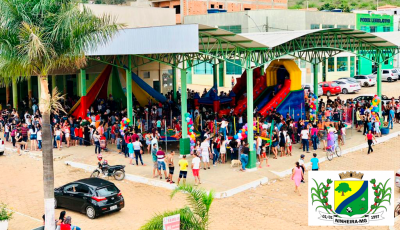 Secretarias de Ninheira realizaram domingo de festa para crianças na sede do município.
